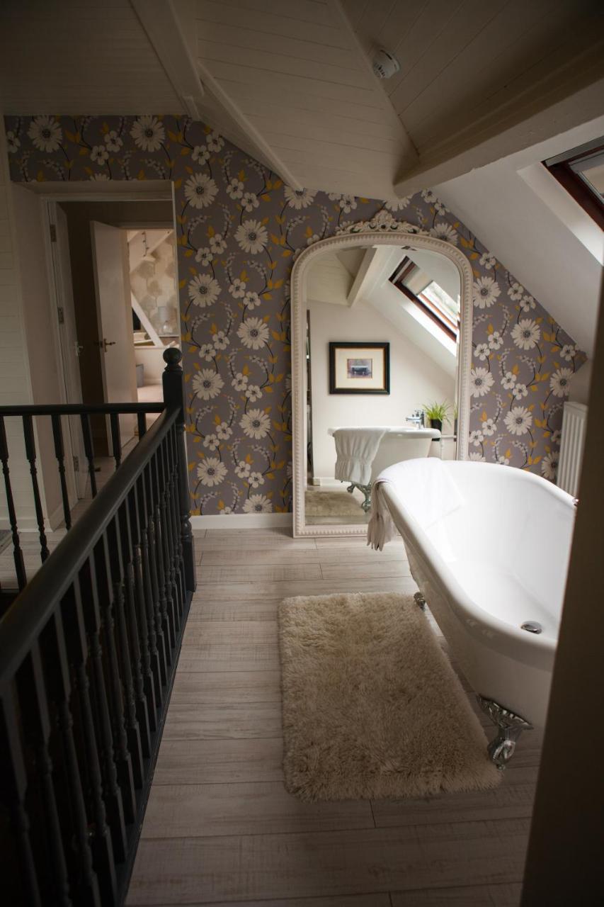 Ty Croeso Boutique B&B クリックホーウェル エクステリア 写真